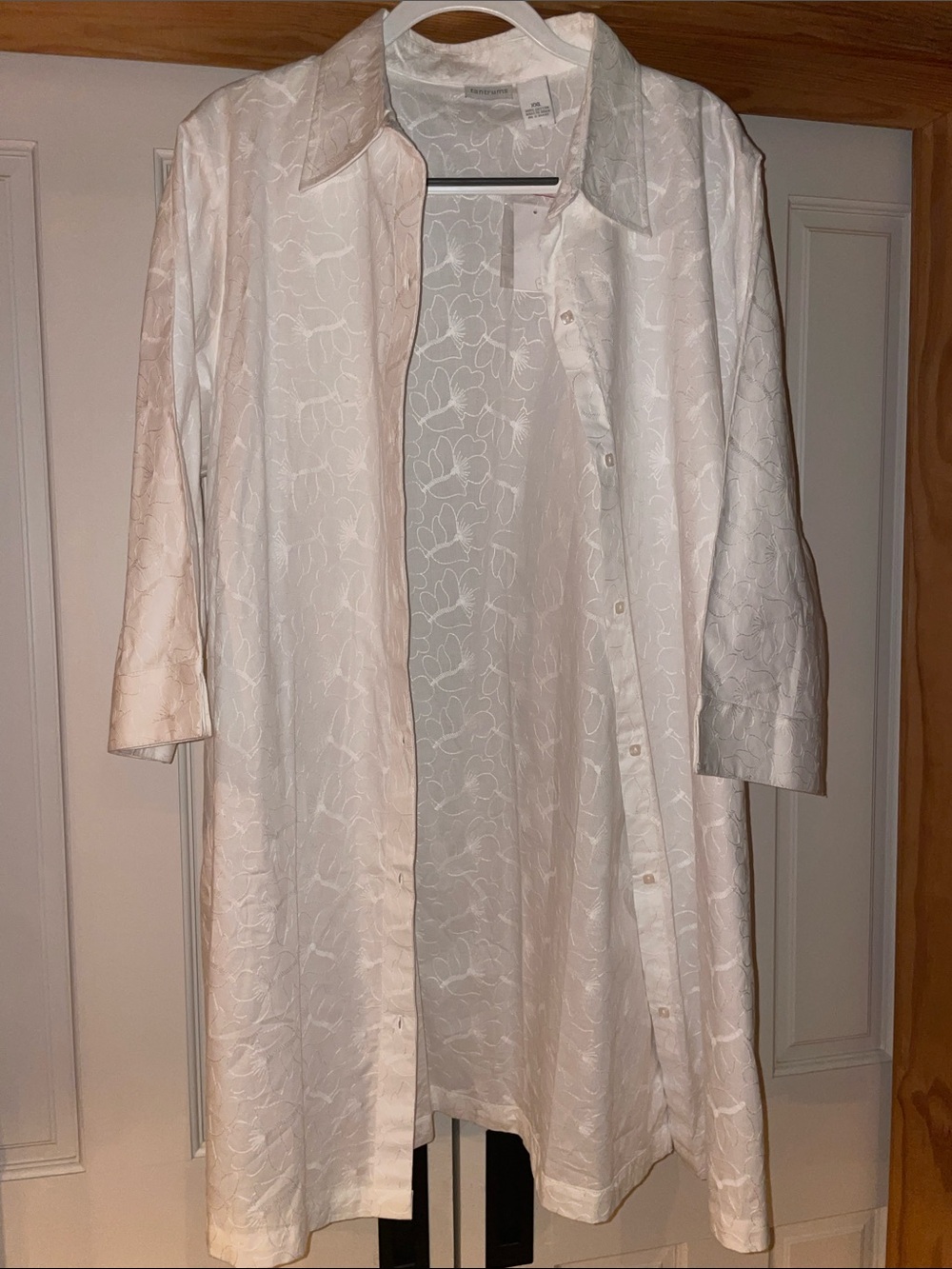 Tantrums White Floral Jacquard Longline Button-Down Shirt Jacket